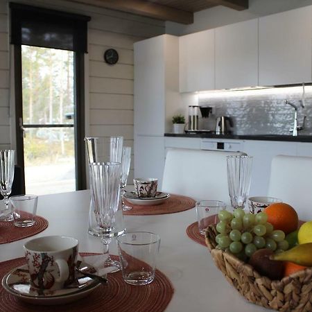 Naava Chalet Pyry Ähtäri エクステリア 写真